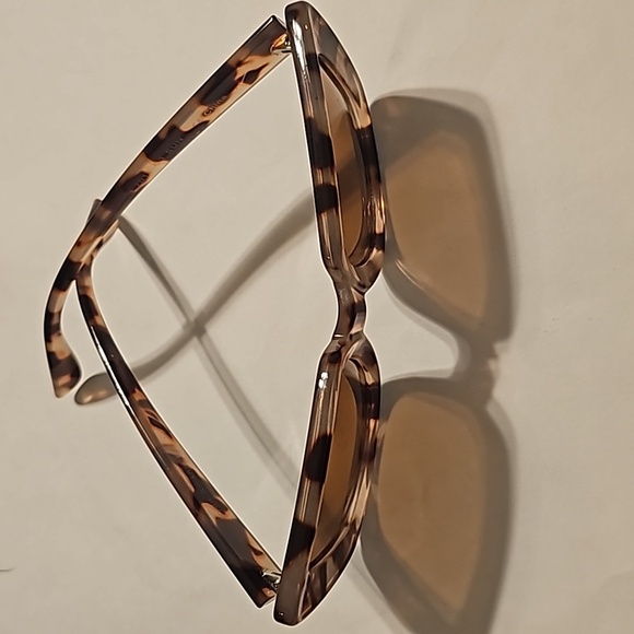 Ryan Simkhal Sunglasses - Picture 3 of 3